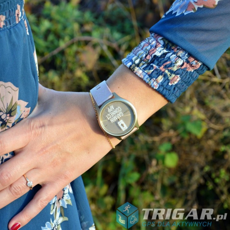 vivomove-style-gold-garmin.jpg
