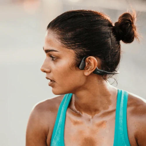 SHOKZ_OpenRun_BK_Running_600x.webp