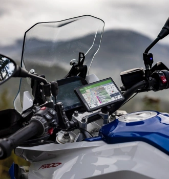 Nowa nawigacja Garmin Zumo XT3 na kierowniy motocykla BMW