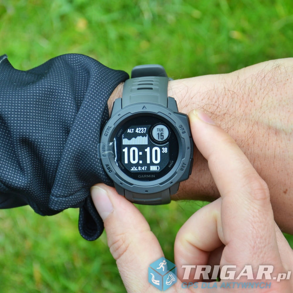 garmin-instinct-grafitowy-1.jpg